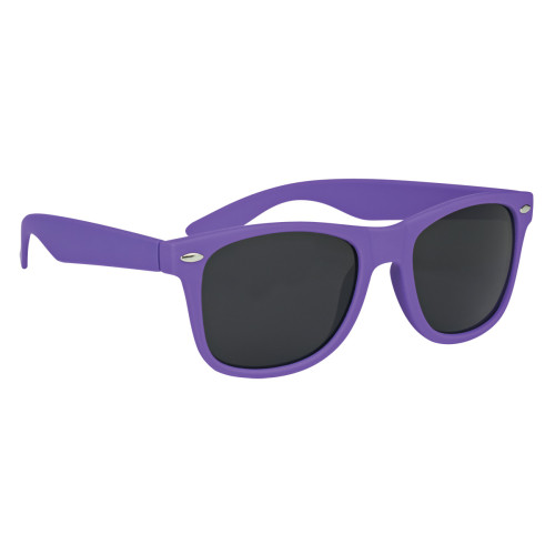 Benefits of Retro Sunglasses