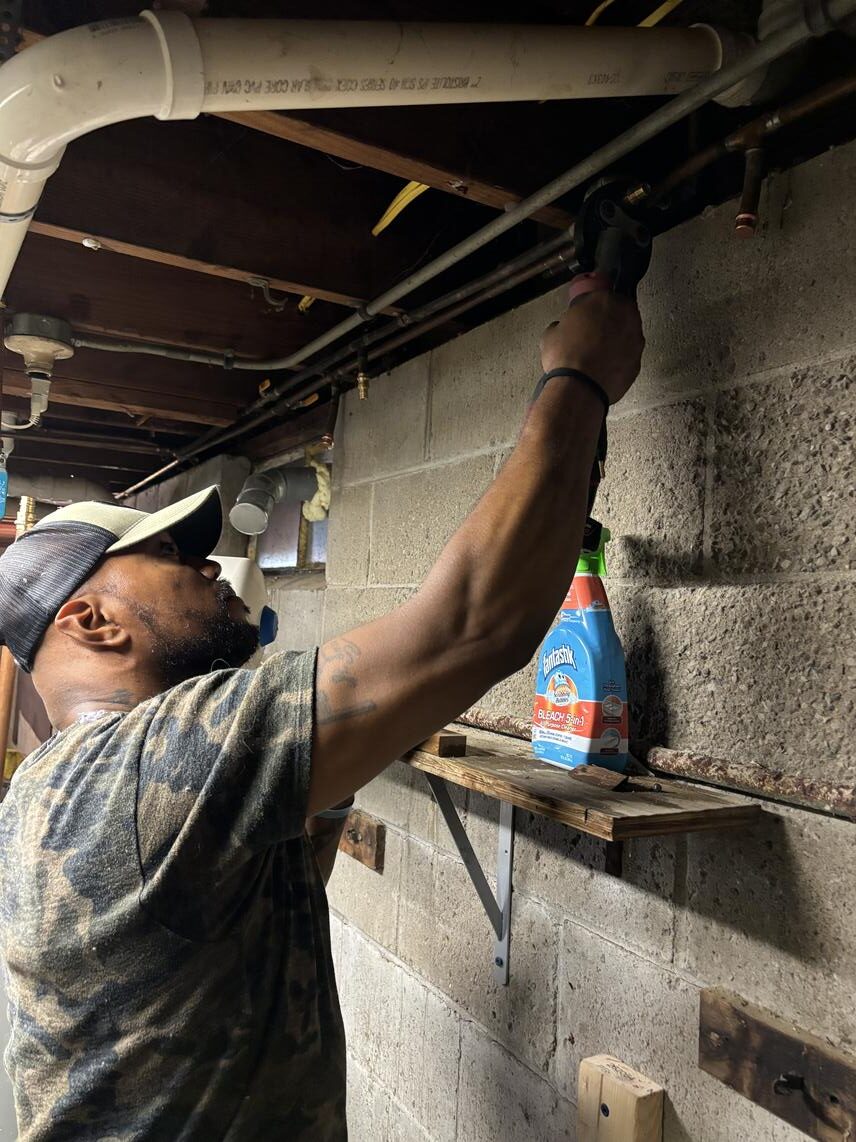 Energy-Efficient Fixtures Installation