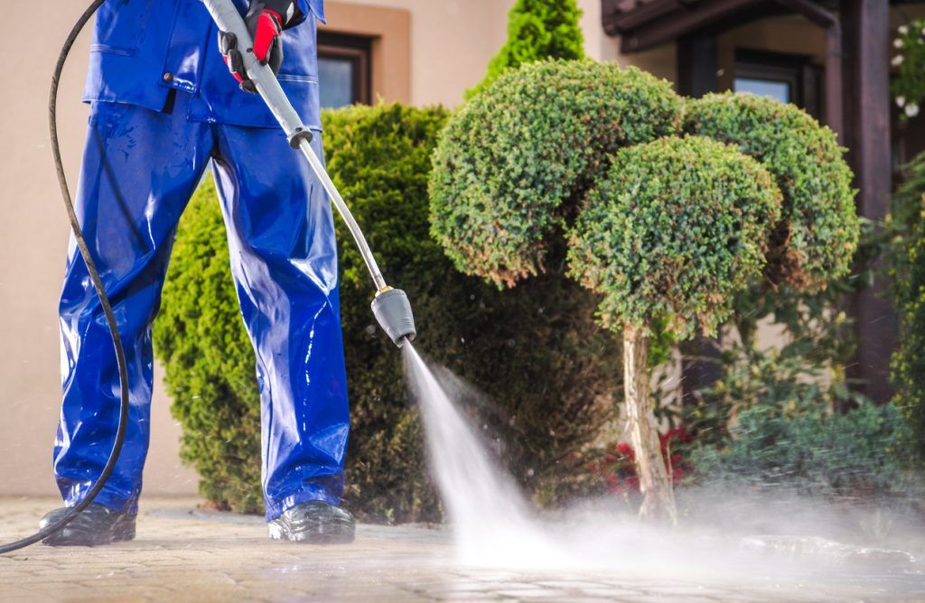 The 8-Second Trick For Pressure Washing Near Me